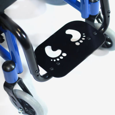 Cadeira de Rodas Infantil Mini K Ortobras - Casa Médica